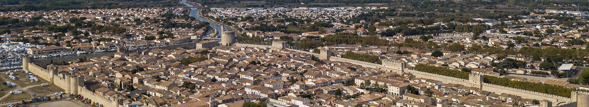 Ofertas de Vuelo+Hotel a **Aigues Mortes**