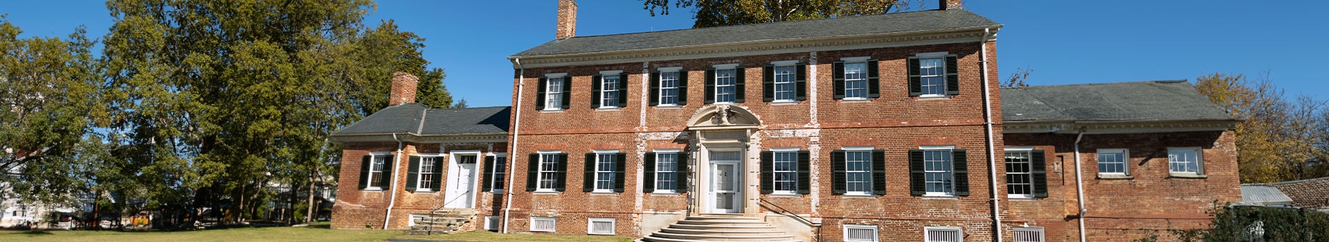 Ofertas de Vuelo+Hotel a **Fredericksburg - Va**