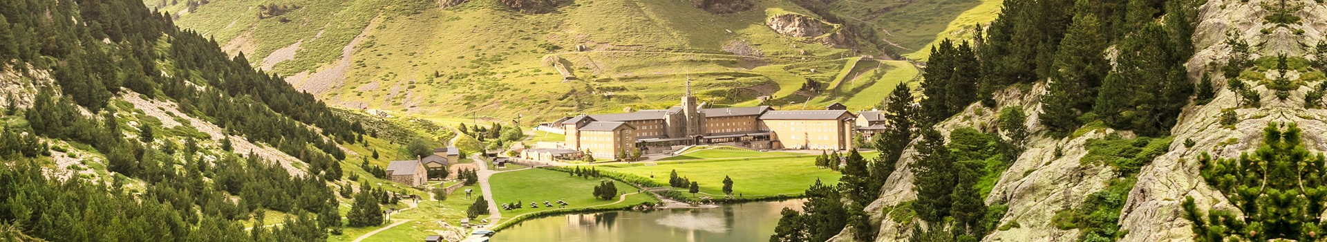 Ofertas de Vuelo+Hotel a **Vall de Núria**