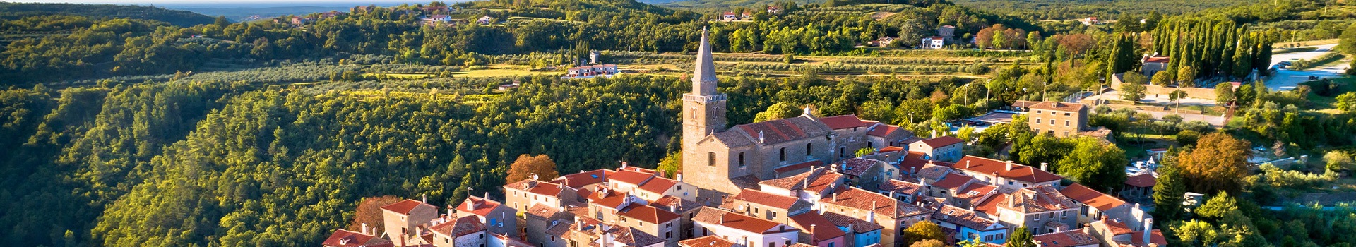 Ofertas de Vuelo+Hotel a **Groznjan**