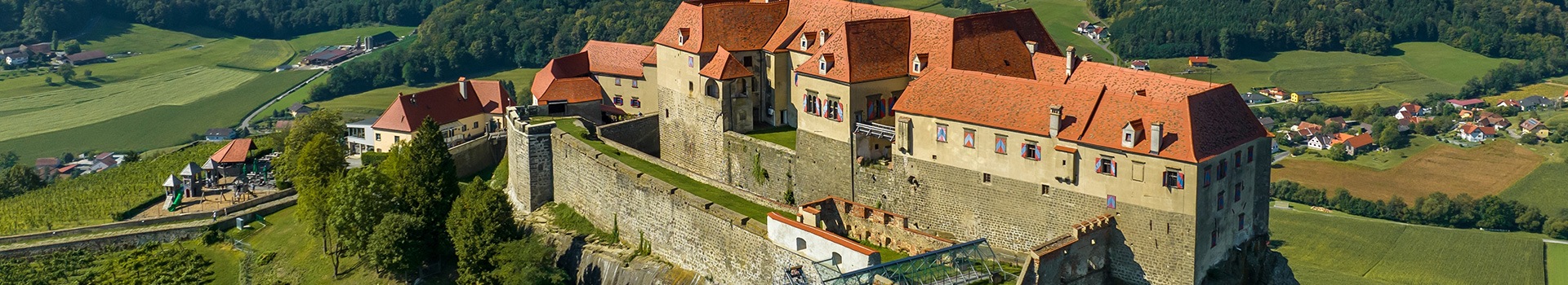Viajes a **Riegersburg**