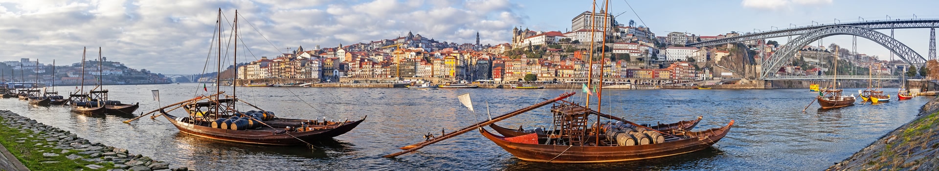 Viajes a **Oporto**