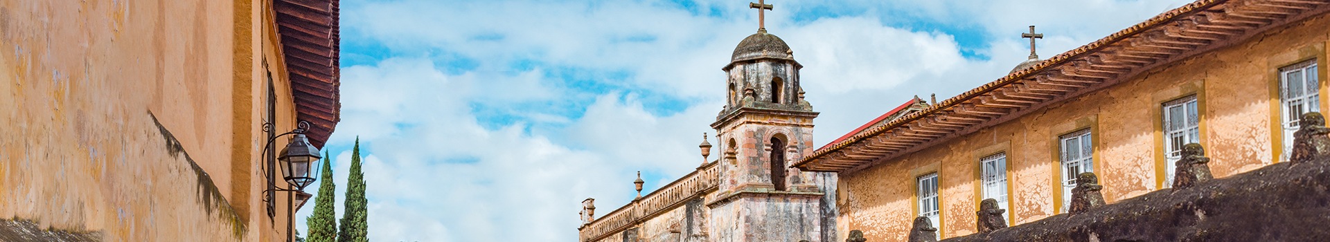 Ofertas de Vuelo+Hotel a **Pátzcuaro**