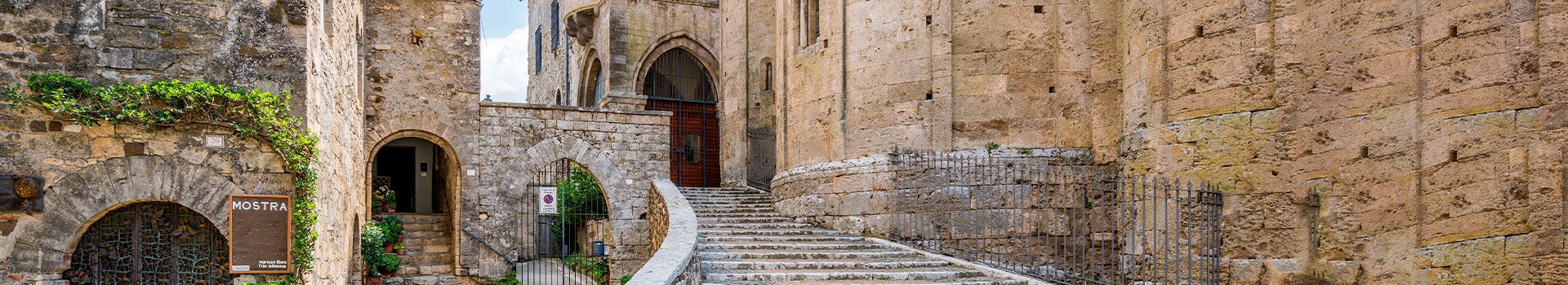 Ofertas de Vuelo+Hotel a **Anagni**