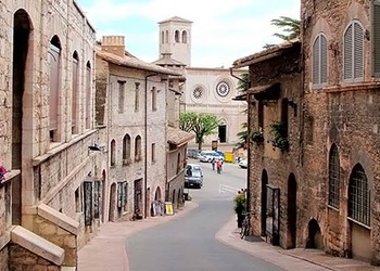Asís