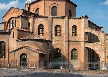 Rávena