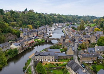 Dinan