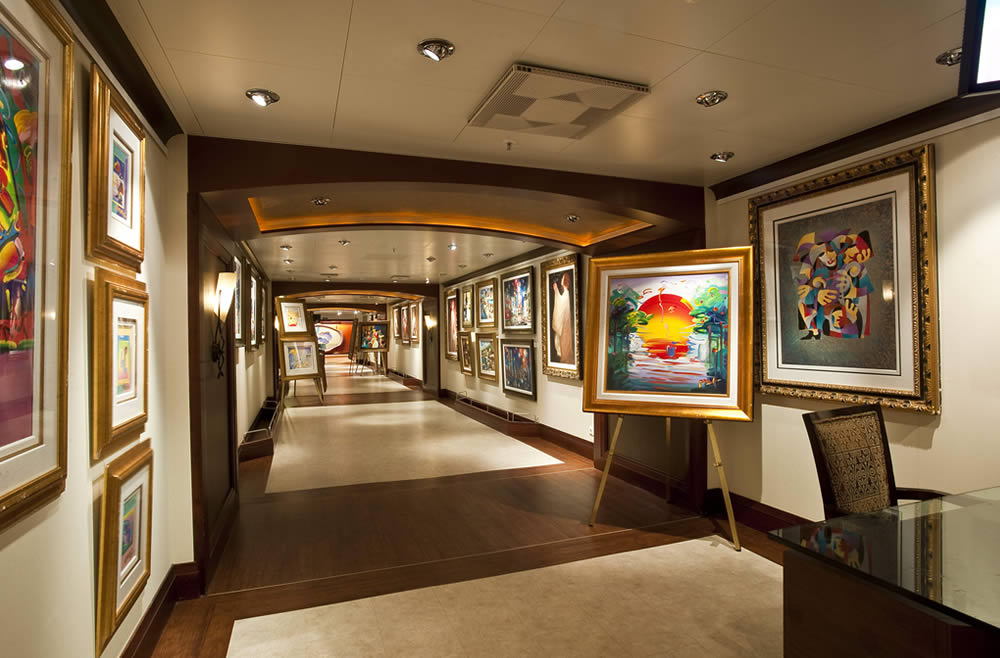 Foto Carnival Elation1