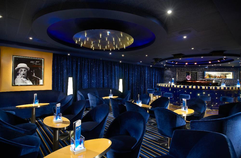 Piano Bar