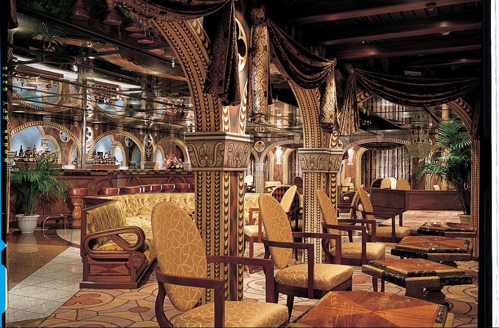 Foto Carnival Elation25