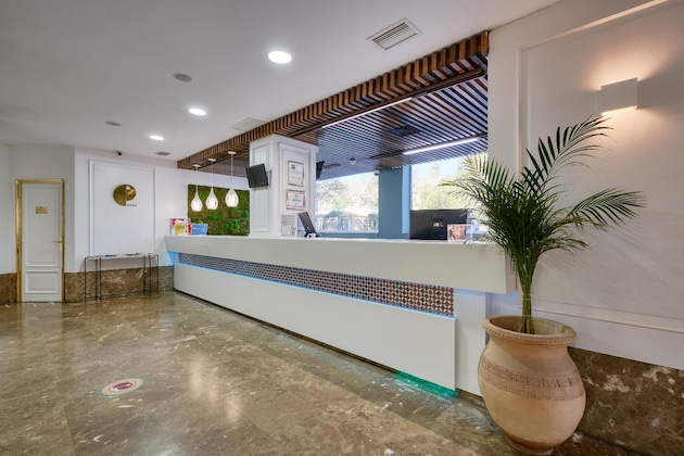 Gallery - Hotel Pasarela