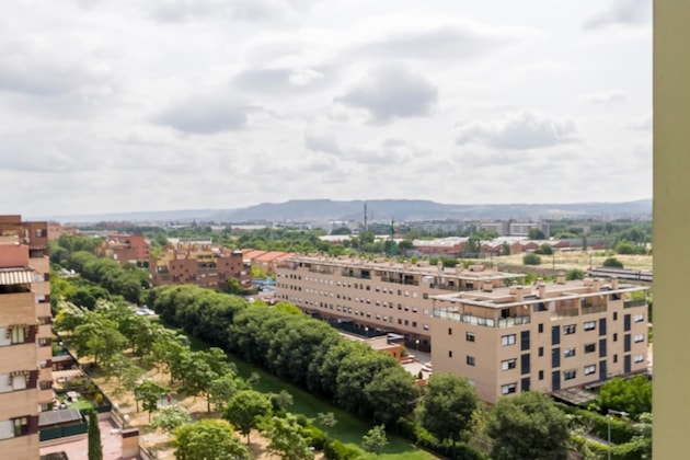 Gallery - Travelodge Madrid Alcala de Henares