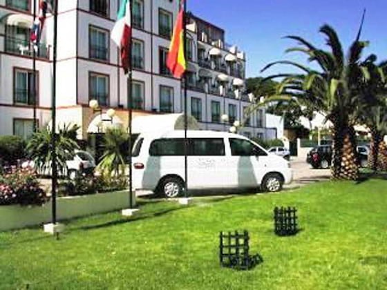 Gallery - Hotel Mónaco