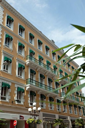 Gallery - Hôtel Univers