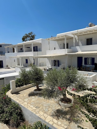 Gallery - Paros Philoxenia