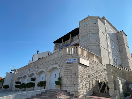 Gallery - Vila Curic