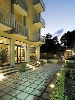 Gallery - American Hotel