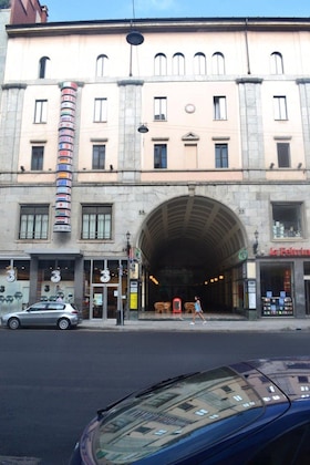 Gallery - Puccini Hotel Milan, Tapestry Collection By Hilton