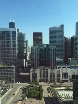 Gallery - Sheraton Grand Chicago Riverwalk