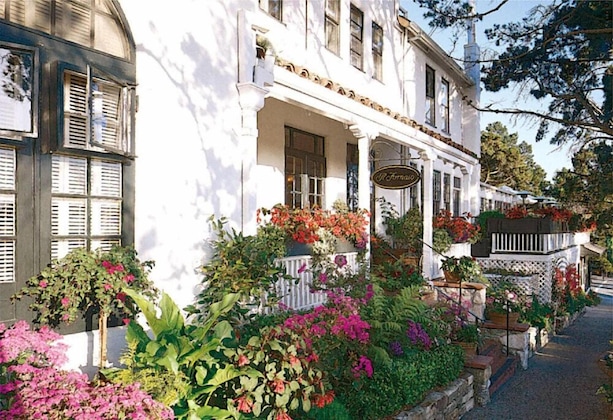 Gallery - Pine Inn