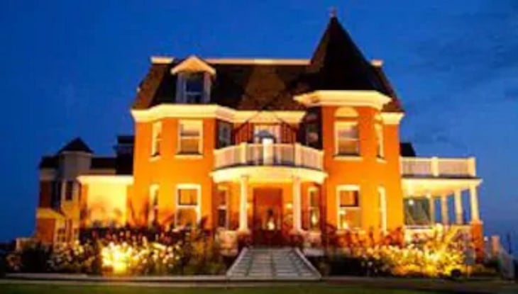Gallery - Auberge Montebello