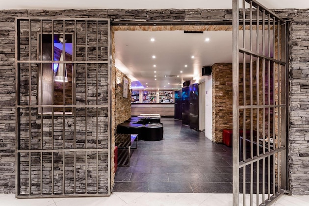 Gallery - Courthouse Hotel