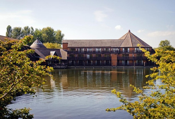 Gallery - The Reading Lake Hotel