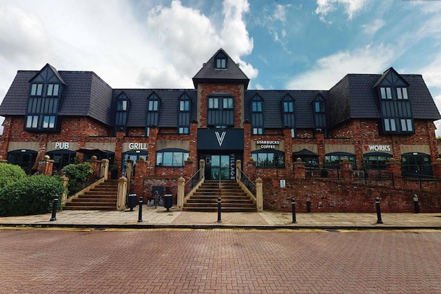 Gallery - Village Hotel Warrington