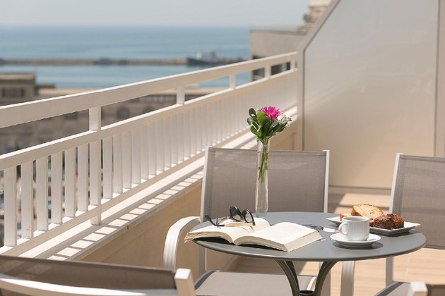 Gallery - Plaza Hotel