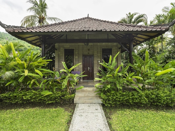 Gallery - Coral View Villas