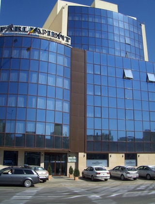 Gallery - Parliament  Hotel