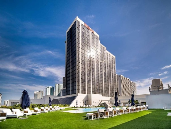 Gallery - Hilton Downtown Miami