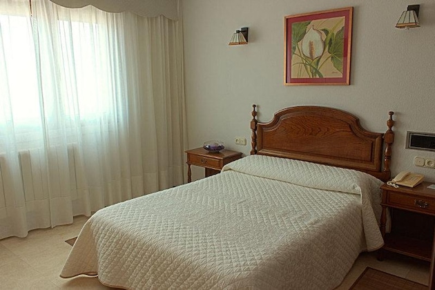 Gallery - Hotel Serantes