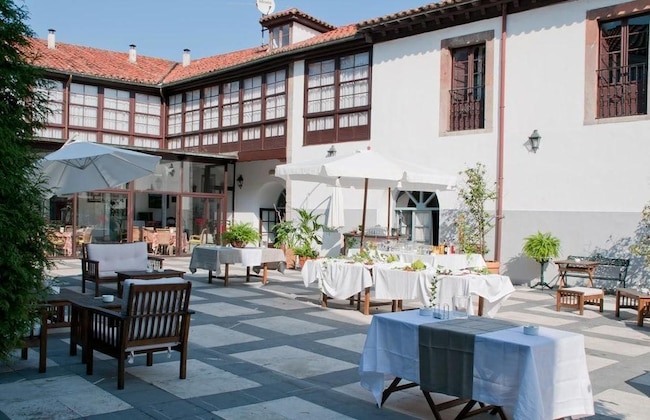 Gallery - Hotel Casona Del Busto