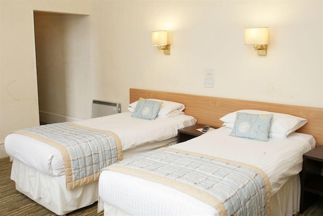 Gallery - The Dreadnought Hotel