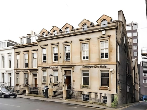 Gallery - Safestay Glasgow Charing Cross