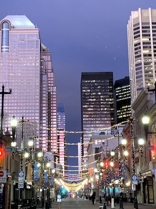 Gallery - Calgary Marriott Downtown Hotel