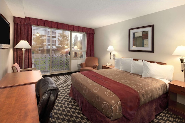 Gallery - Travelodge By Wyndham Nanaimo