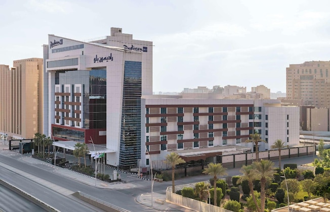 Gallery - Radisson Blu Hotel And Convention Centre