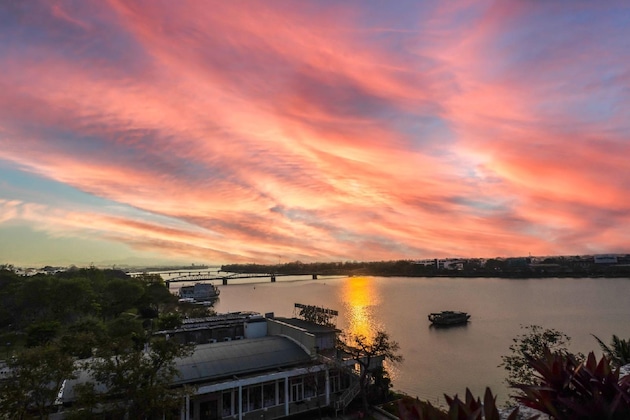Gallery - Century Riverside Hotel Hue