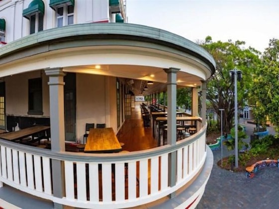 Gallery - Hides Hotel Cairns