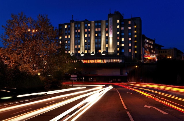 Gallery - Spark By Hilton Wuppertal City Centre
