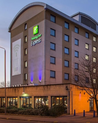 Gallery - Holiday Inn Express London - Wandsworth