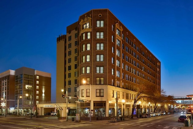 Gallery - DoubleTree By Hilton Hotel Memphis Downtown