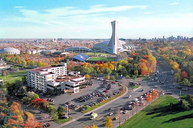 Gallery - Hotel Universel Montreal