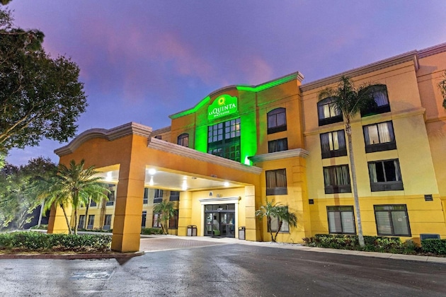 Gallery - La Quinta Inn & Suites By Wyndham Tampa North I-75