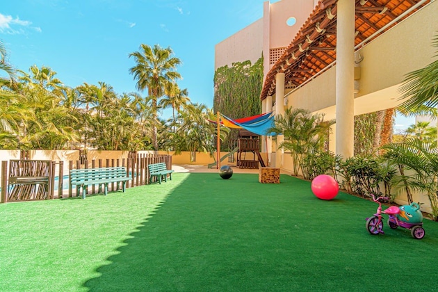 Gallery - GR Solaris Lighthouse Los Cabos