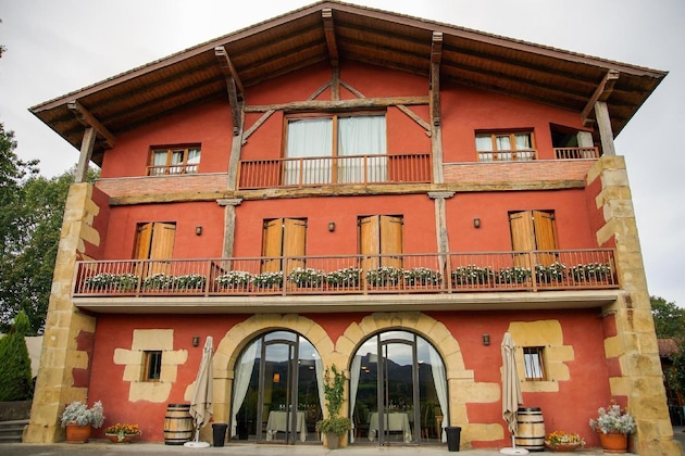 Gallery - Hotel Restaurante Usategieta