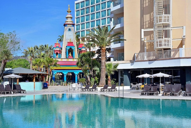 Gallery - Sol Katmandú Park & Resort
