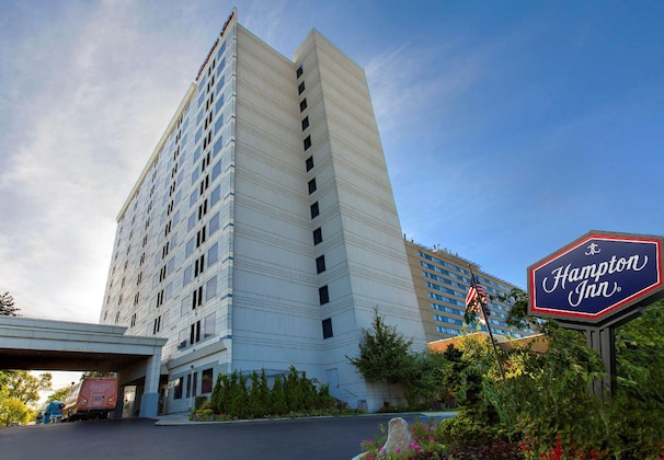 Gallery - Hampton Inn Ny-Jfk